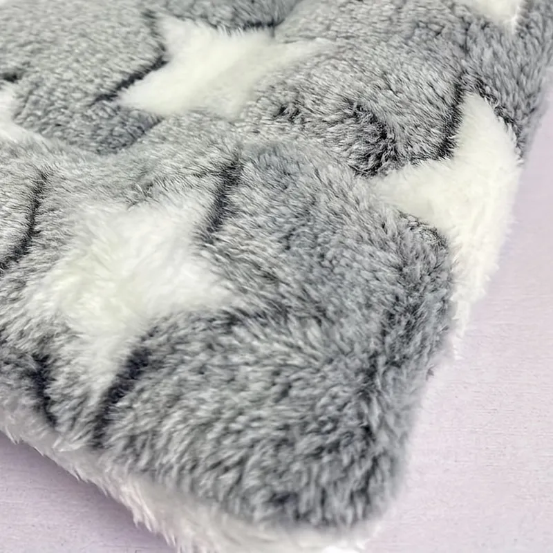 Cozy Pet Mats Plush Indoor Blankets for Warmth
