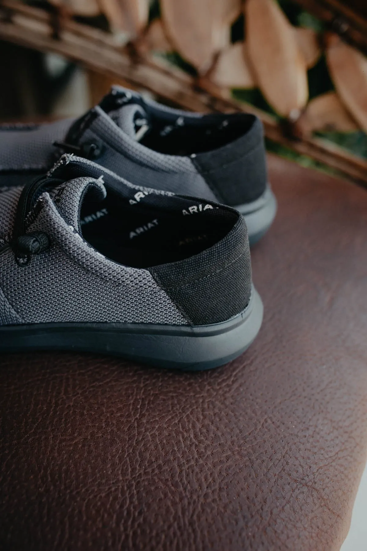 'Heathered Smoke' Men's Ariat Hilo (Sizes 8-12; D & EE Widths)