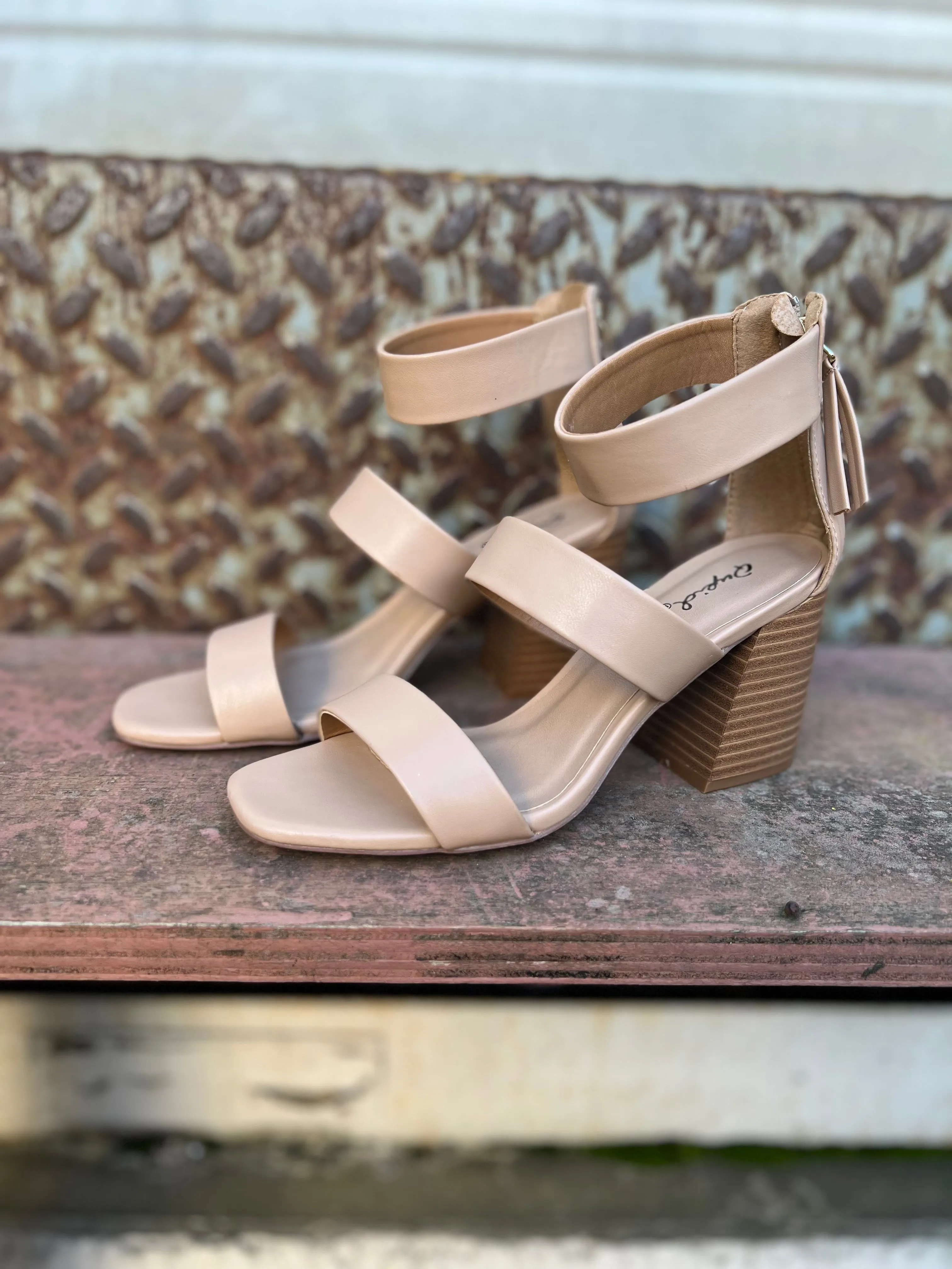 *Outlet* Blakelyn Heels (Nude)