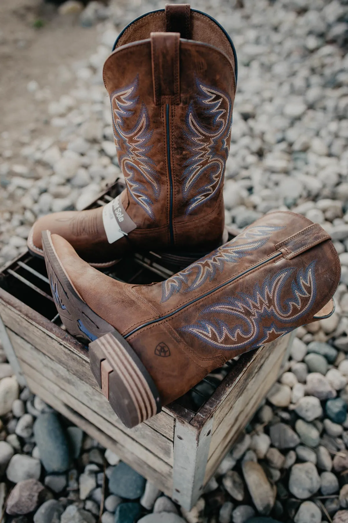 'Ricochet' Men's Ariat Cowboy Boot {Weathered Chestnut} (D & EE Widths)