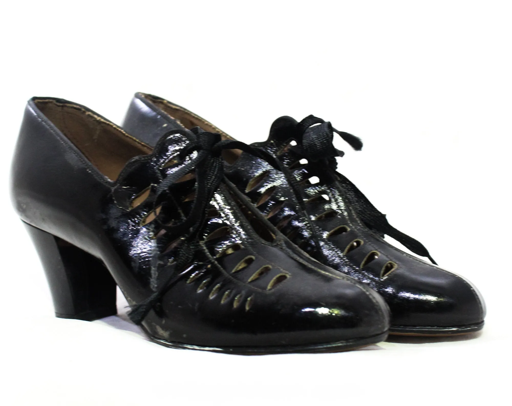 Size 6 Flapper Shoe - 1920s Black Glossy Leather Pumps with Cutwork - Teardrop Cutout Oxfords - Authentic 20s 30s Unworn NOS Deadstock